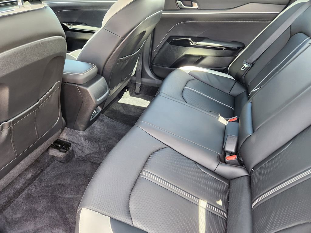 Certified 2025 Kia K5 GT-Line w/ GT-Line Premium Package FWD image 9