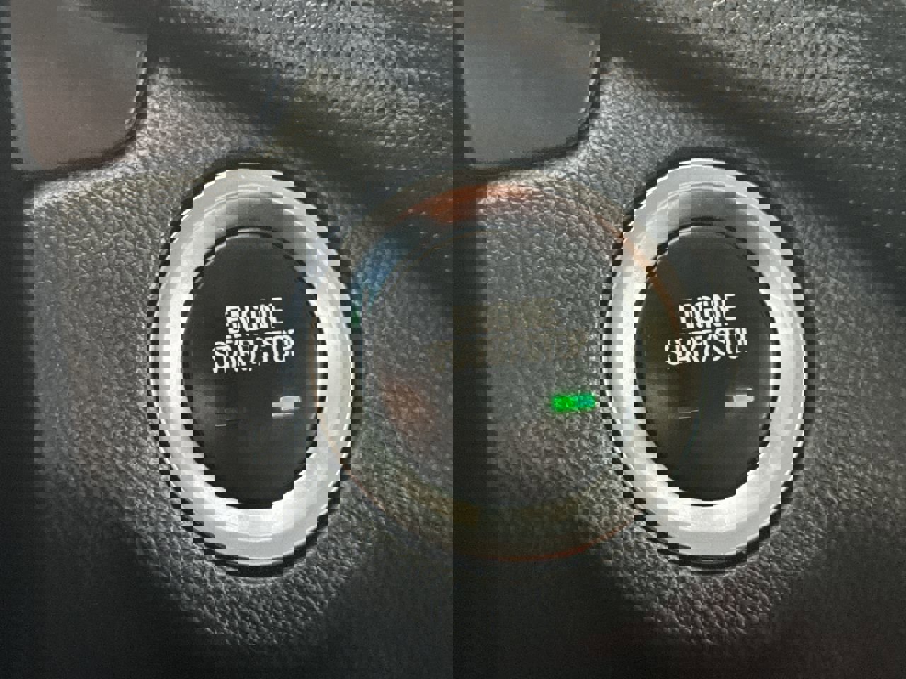 Used 2022 Chevrolet Equinox Premier image 16