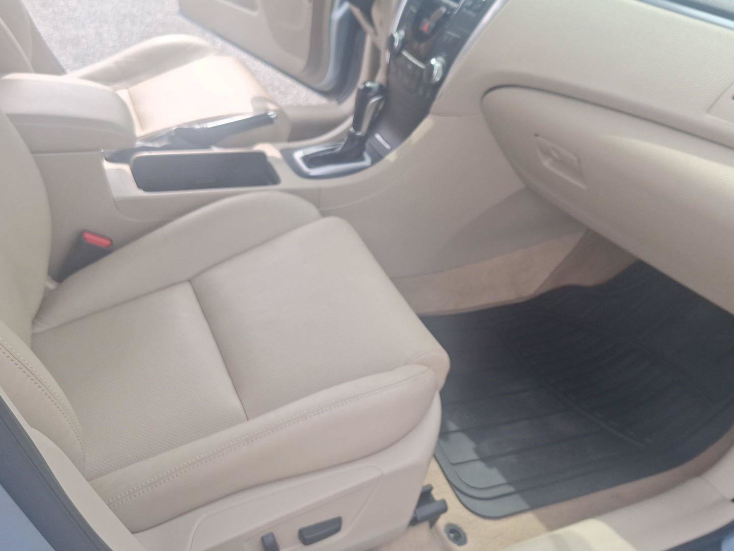 Used 2012 Suzuki Kizashi SE AWD/4WD image 18