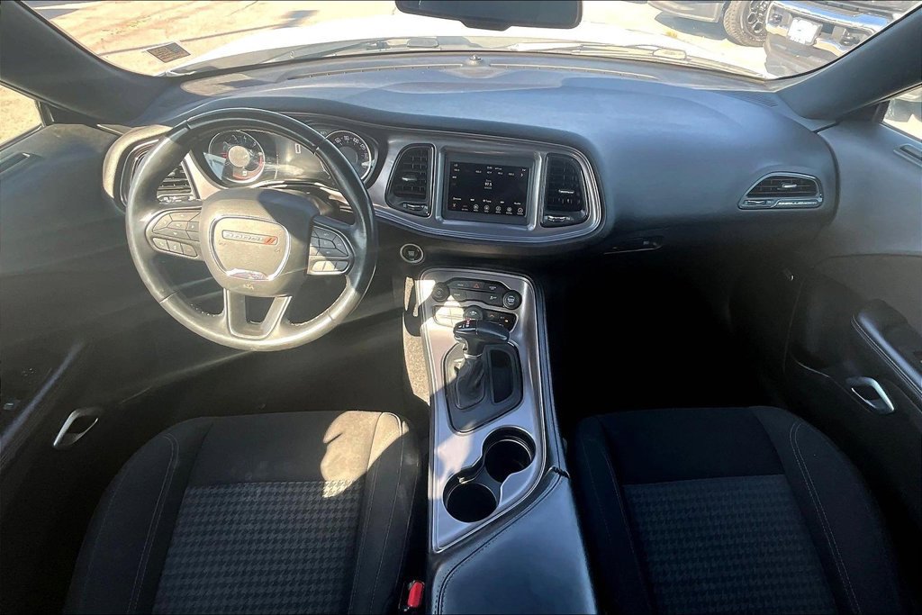 Used 2023 Dodge Challenger SXT RWD image 15