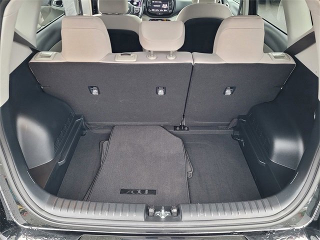 Used 2023 Kia Soul LX w/ LX Technology Package image 7