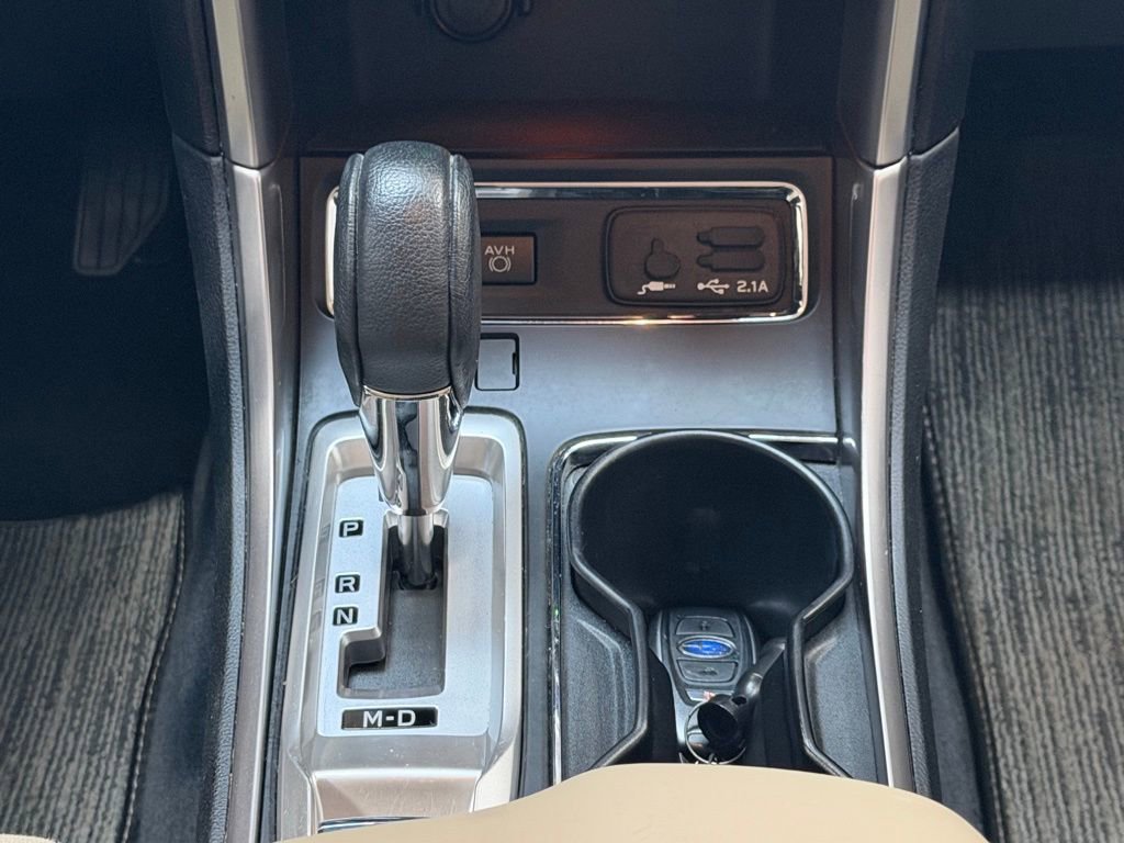 Used 2021 Subaru Ascent Premium w/ Convenience Package image 16