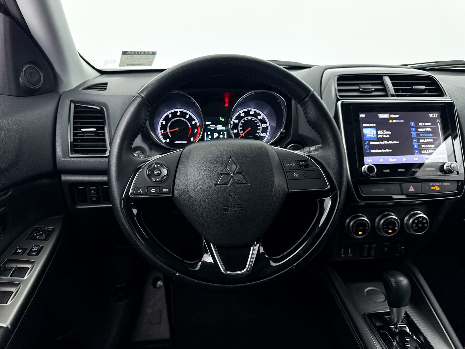 Used 2021 Mitsubishi Outlander Sport SE image 3