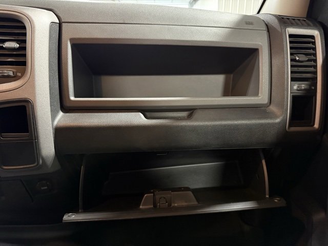 Used 2016 RAM 1500 ST w/ SXT Appearance Group image 22