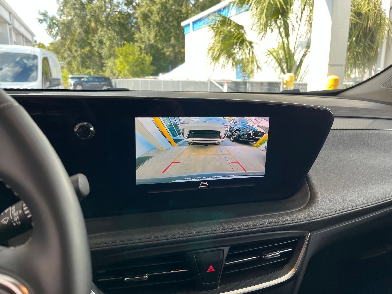 Used 2025 Buick Encore GX Preferred image 18