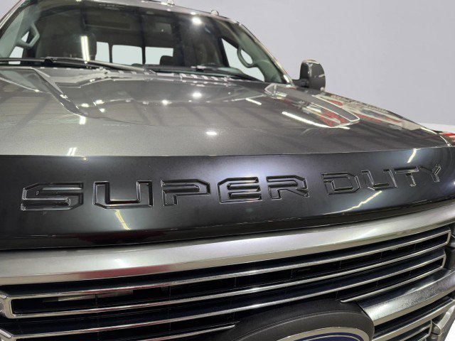 Used 2022 Ford F250 Limited w/ FX4 Off-Road Package image 11