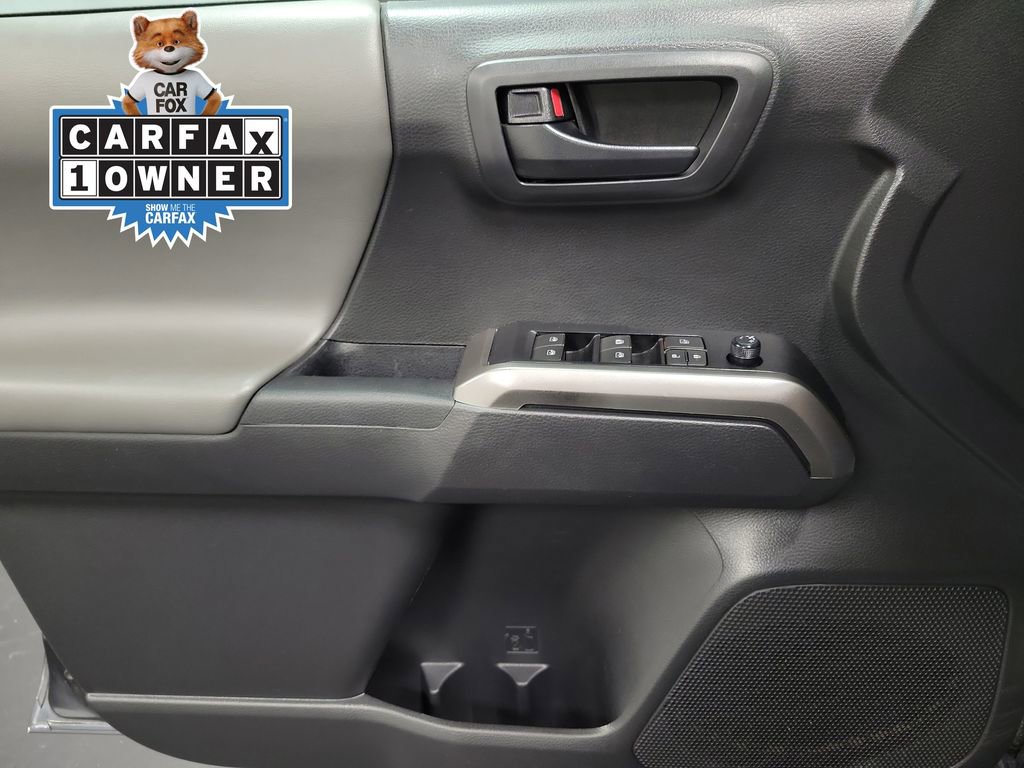 Used 2022 Toyota Tacoma SR5 image 21