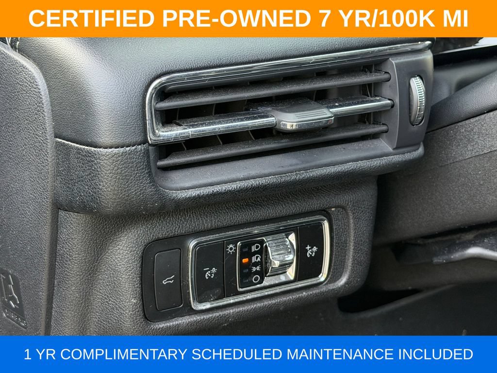 Certified 2023 Lincoln Corsair AWD w/ Rear Removable Package Tray image 32
