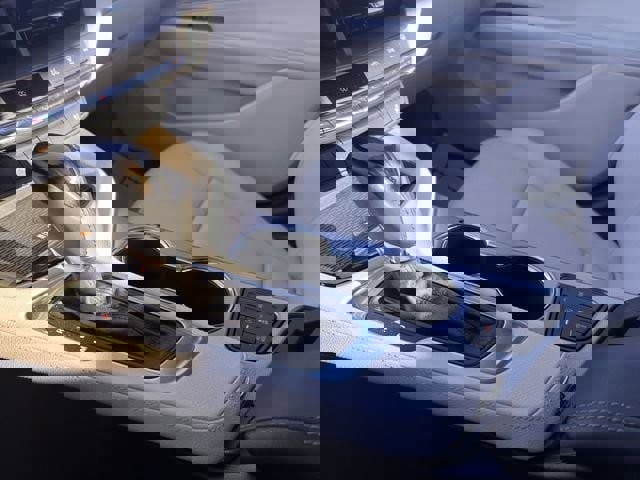 Certified 2025 Cadillac CT4 Premium Luxury image 18