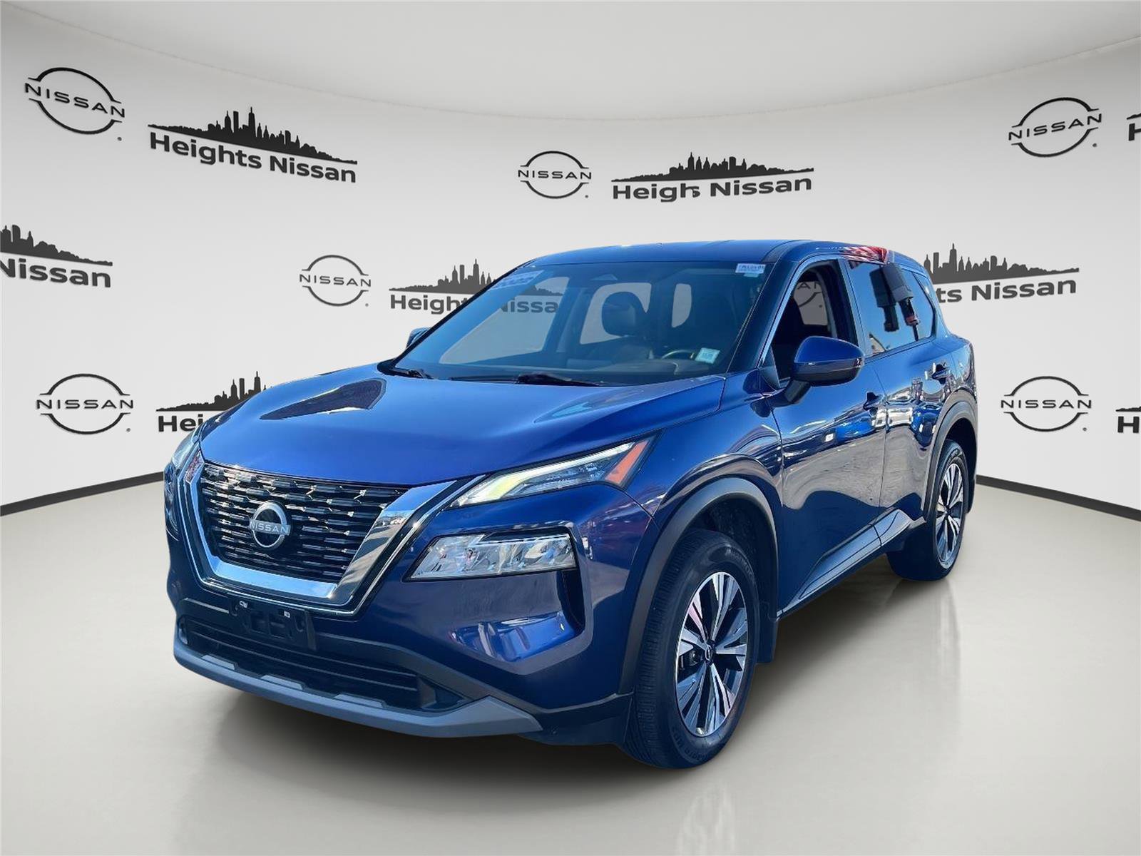 Certified 2022 Nissan Rogue SV image 4