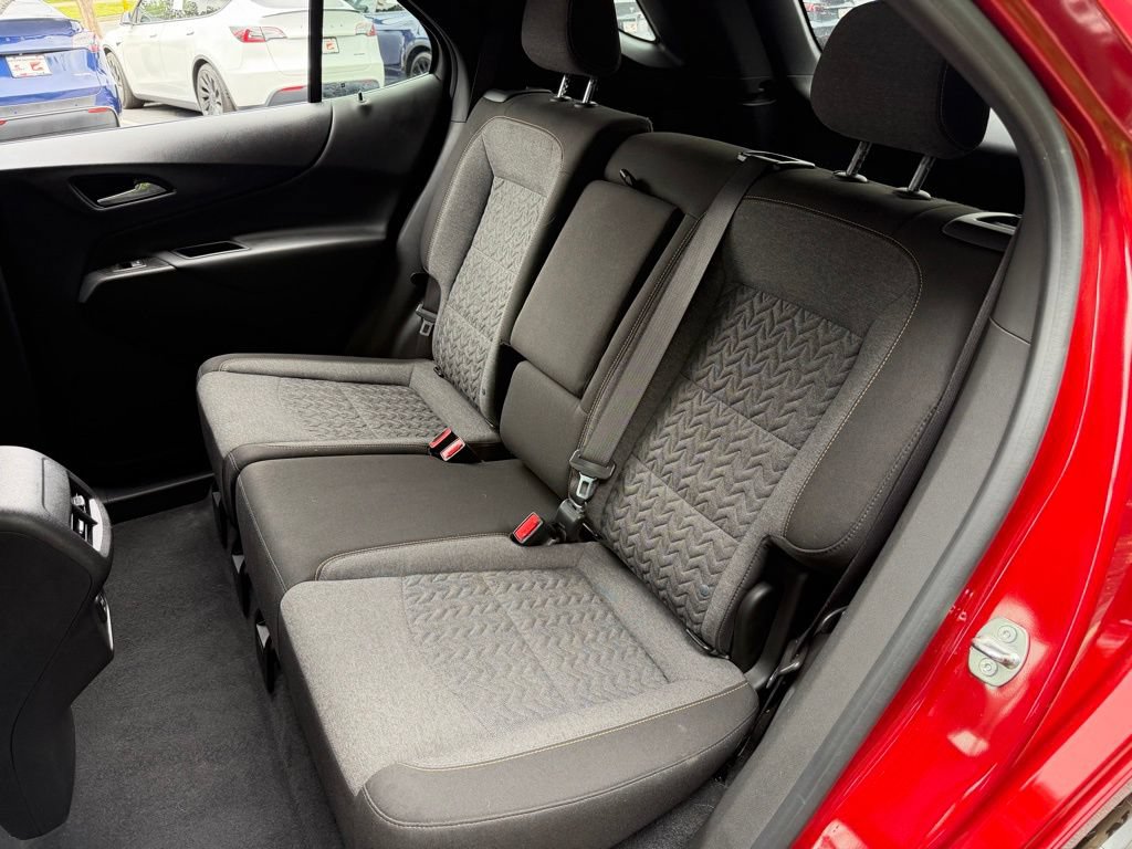 Used 2022 Chevrolet Equinox LT FWD image 32