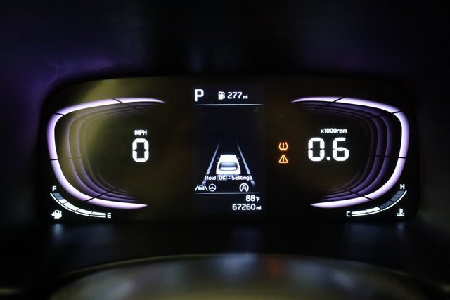 Used 2023 Kia Soul LX w/ Option Group 015 image 16