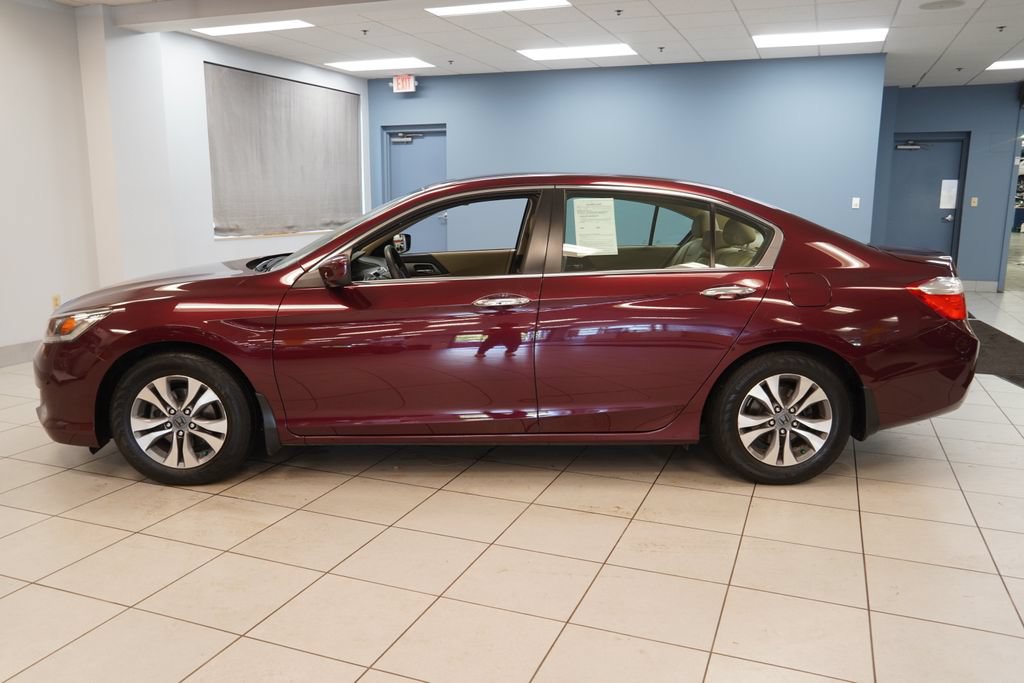Used 2014 Honda Accord LX image 2