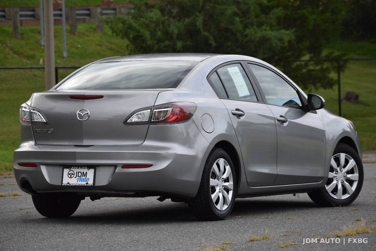 Used 2012 MAZDA MAZDA3 i Sport FWD image 5