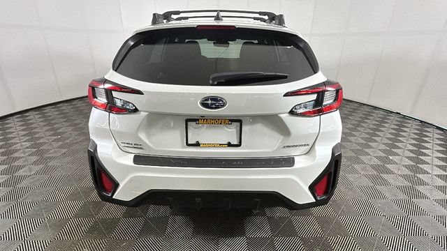Used 2024 Subaru Crosstrek 2.0i Premium AWD/4WD image 3