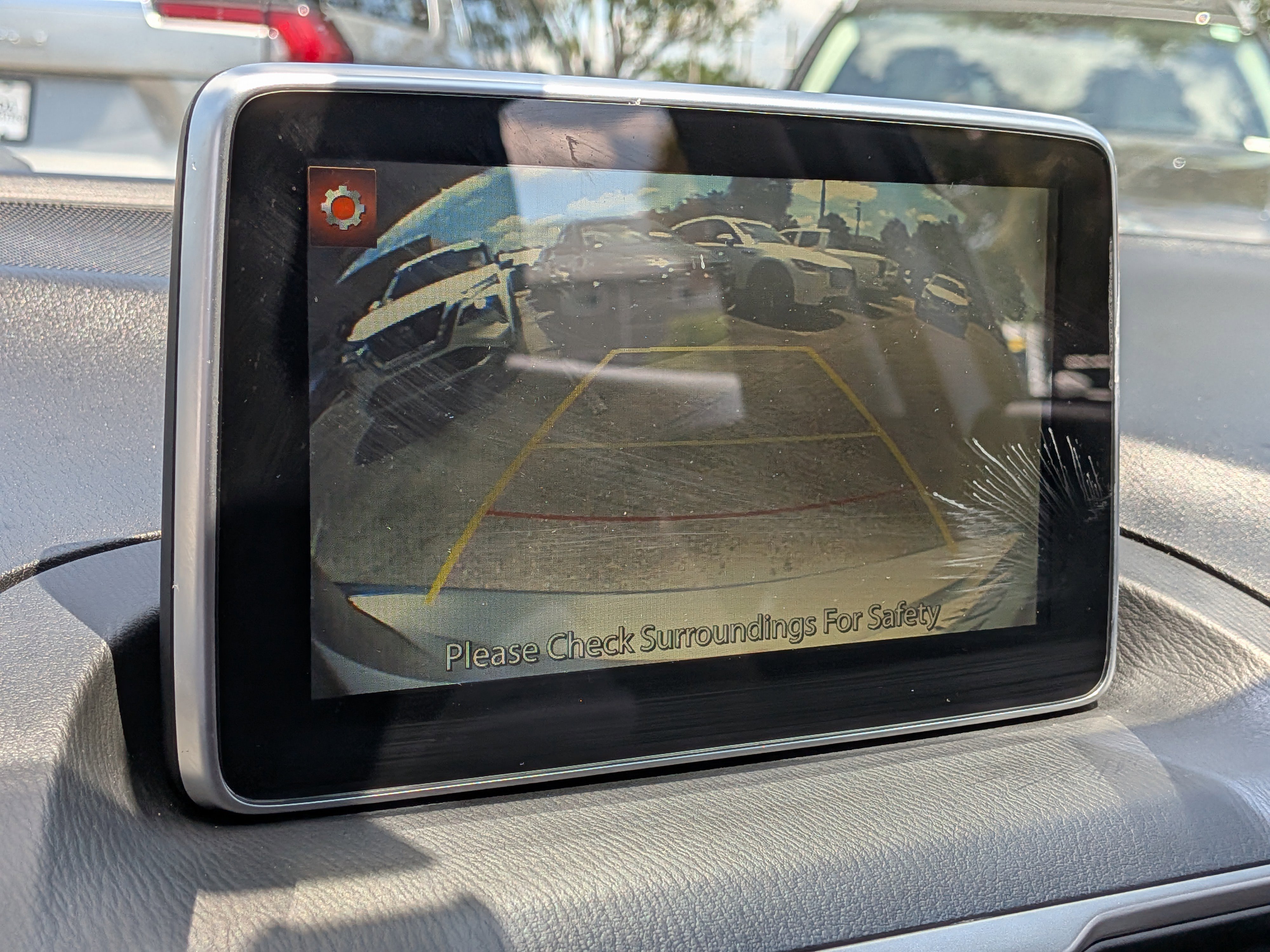 Used 2015 MAZDA MAZDA3 i Touring w/ Technology Package FWD image 32