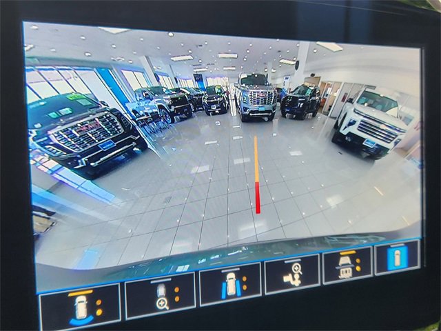 Used 2022 Chevrolet Traverse LT w/ LPO, Floor Liner Package image 23