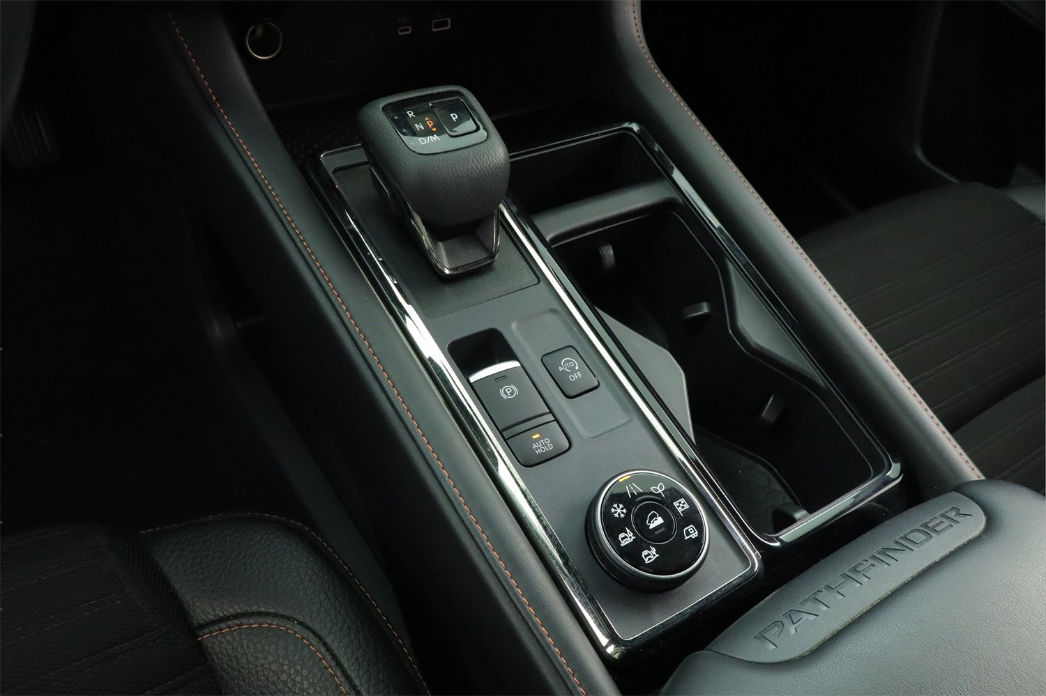 Used 2024 Nissan Pathfinder Rock Creek image 17