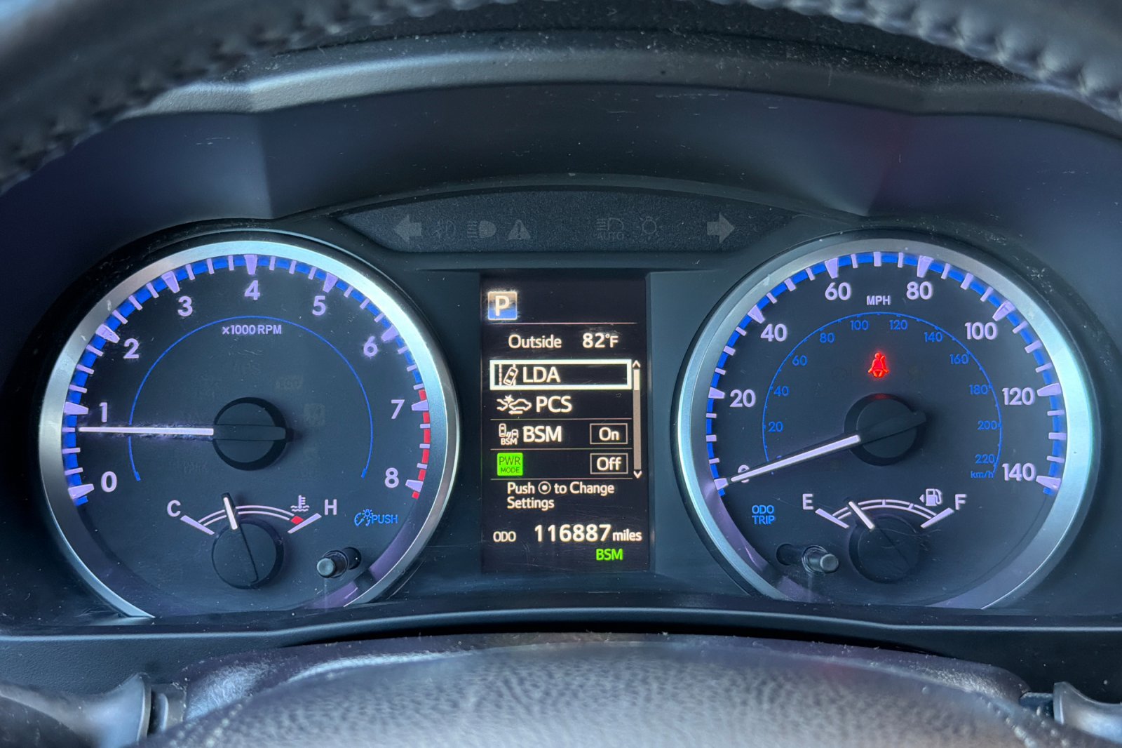Used 2019 Toyota Highlander Plus AWD/4WD image 25