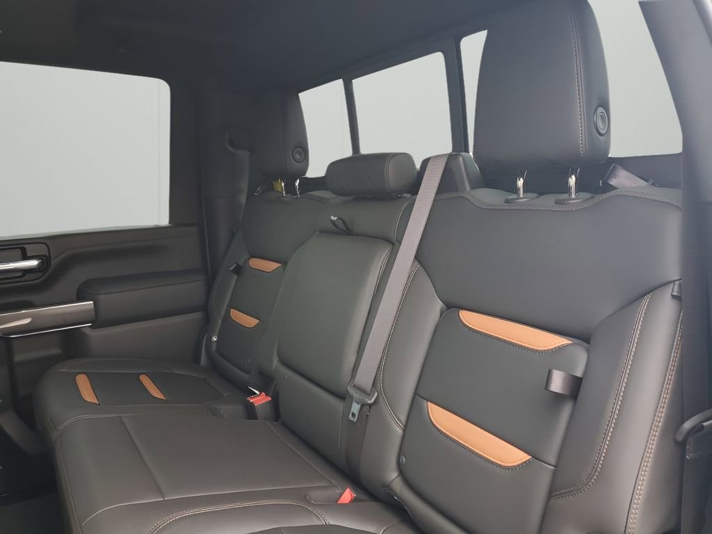 Used 2023 GMC Sierra 3500 AT4 w/ AT4 Premium Plus Package image 20