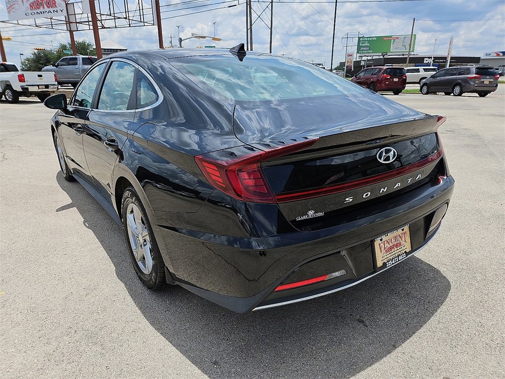 Used 2022 Hyundai Sonata SE w/ Winter Weather Package image 5