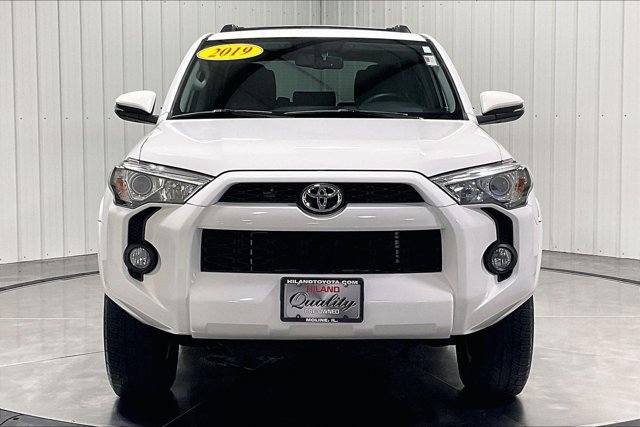 Used 2019 Toyota 4Runner SR5 Premium AWD/4WD image 2