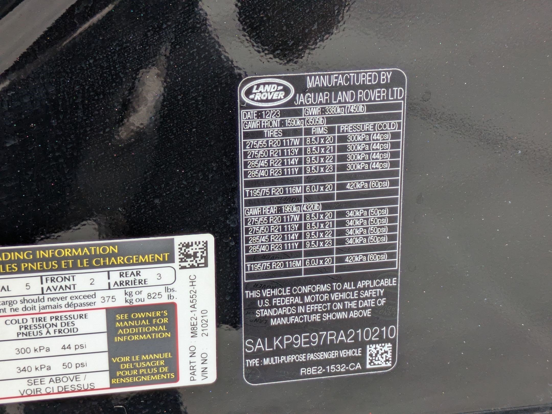 Certified 2024 Land Rover Range Rover SE AWD/4WD image 32