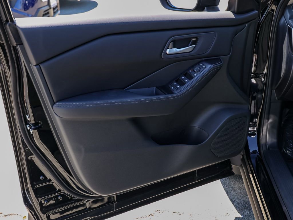 New 2026 Nissan Rogue SV image 23