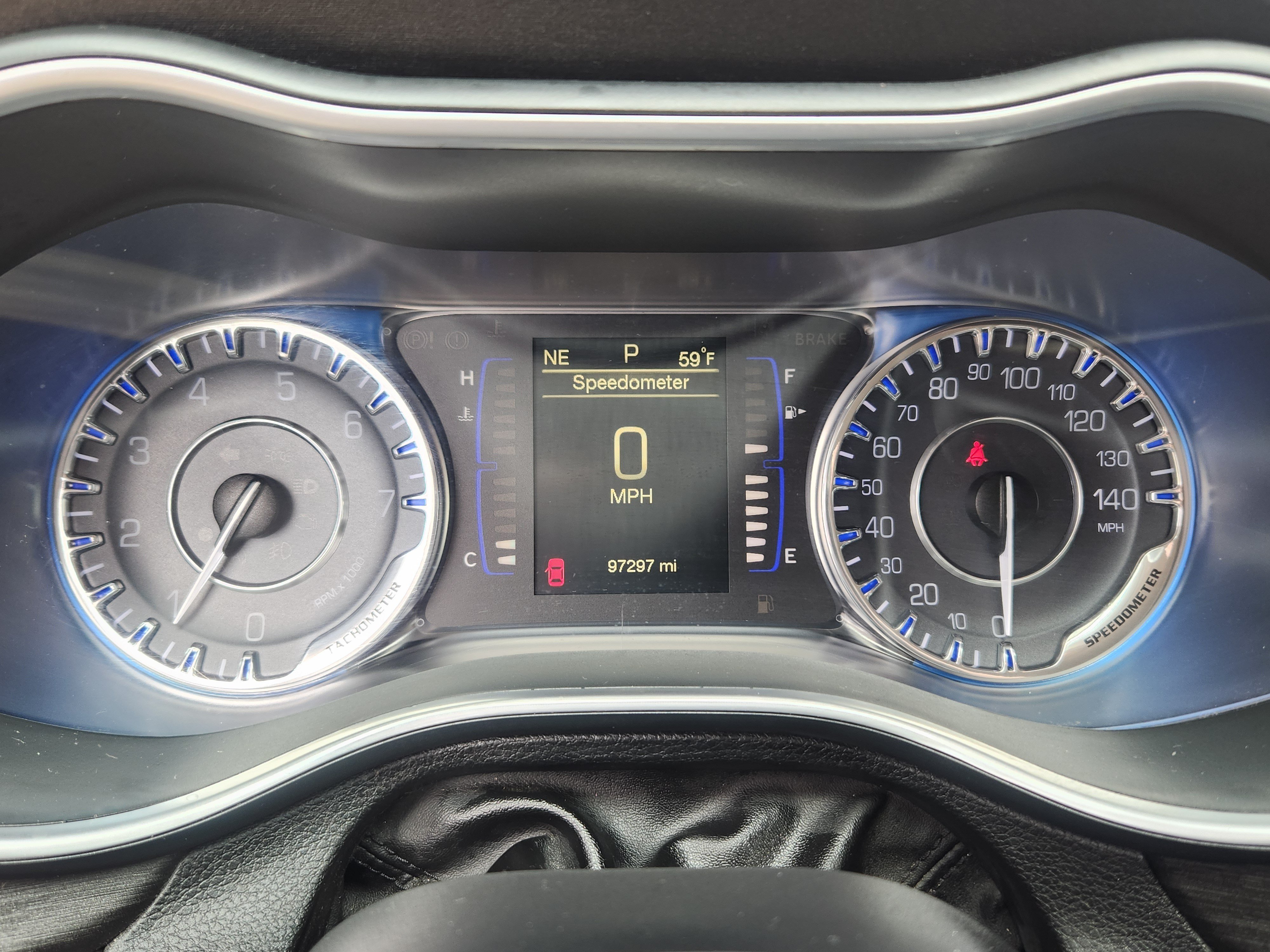 Used 2016 Chrysler 200 Limited w/ Convenience Group FWD image 11