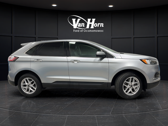 Used 2023 Ford Edge SEL w/ Convenience Package AWD/4WD image 8