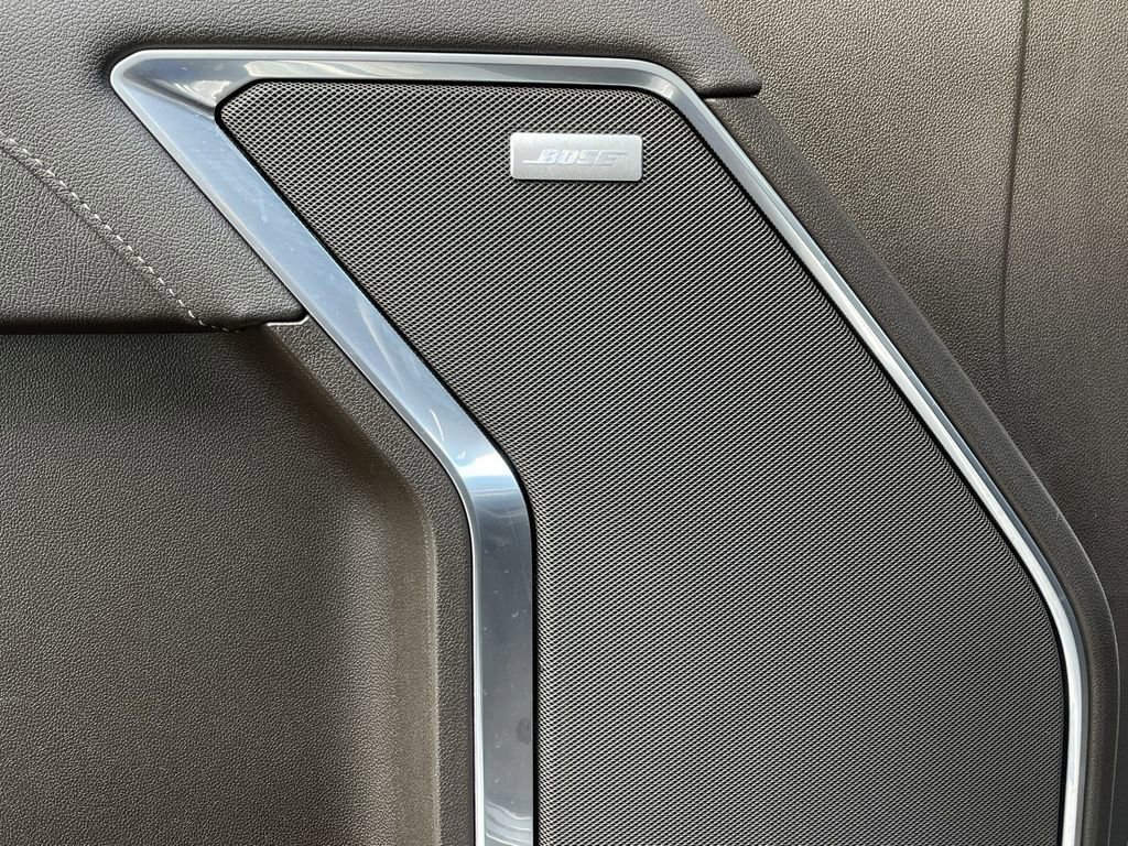 Used 2025 GMC Sierra 2500 SLT w/ SLT Convenience Package image 24