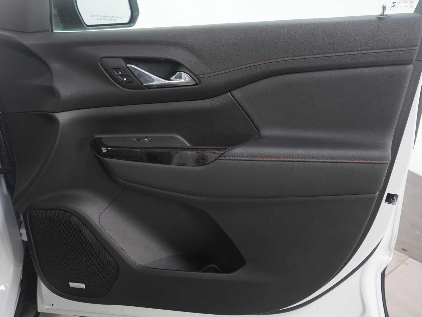 Used 2023 GMC Acadia AT4 w/ Technology Package image 13