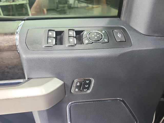 Used 2022 Ford F350 Lariat w/ Lariat Ultimate Package AWD/4WD image 33