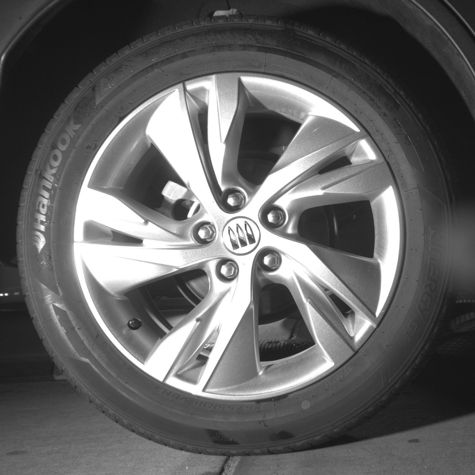Used 2025 Buick Encore GX Preferred AWD/4WD image 18