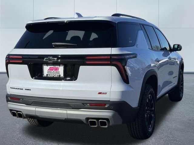 Used 2026 Chevrolet Traverse Z71 w/ Enhanced Driving Package AWD/4WD image 6