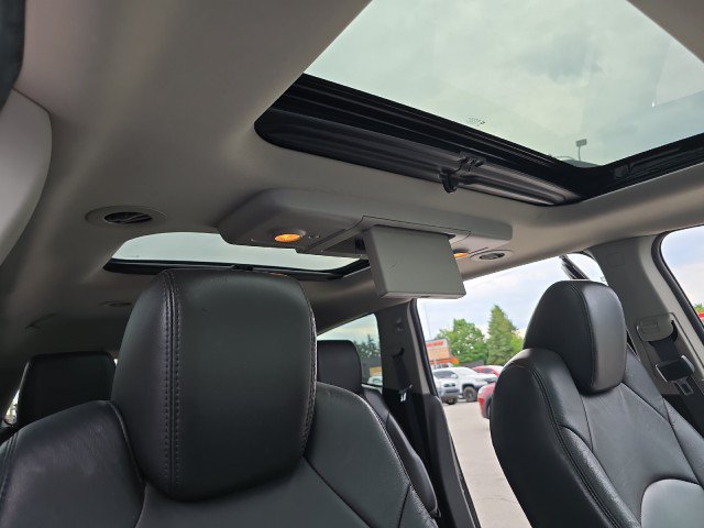 Used 2011 Chevrolet Traverse LT w/ LPO, 'HIT The Road' Package FWD image 38