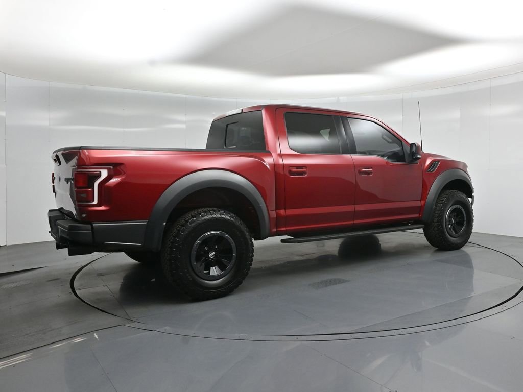 Certified 2017 Ford F150 Raptor w/ Equipment Group 802A Luxury image 31