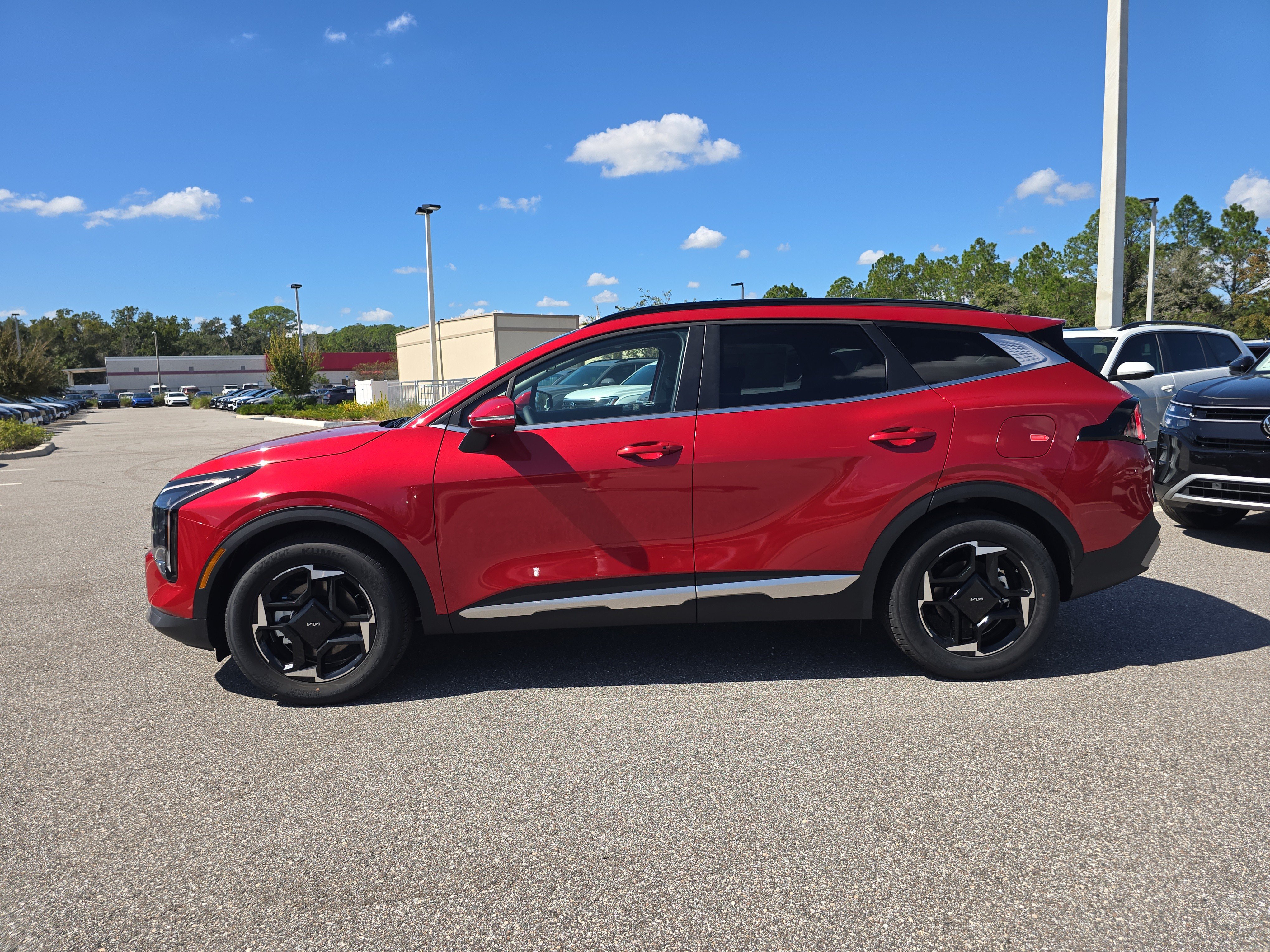 New 2027 Kia Sportage EX FWD image 5