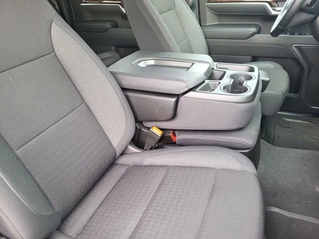 Used 2025 GMC Sierra 1500 SLE w/ X31 Off-Road Package image 18