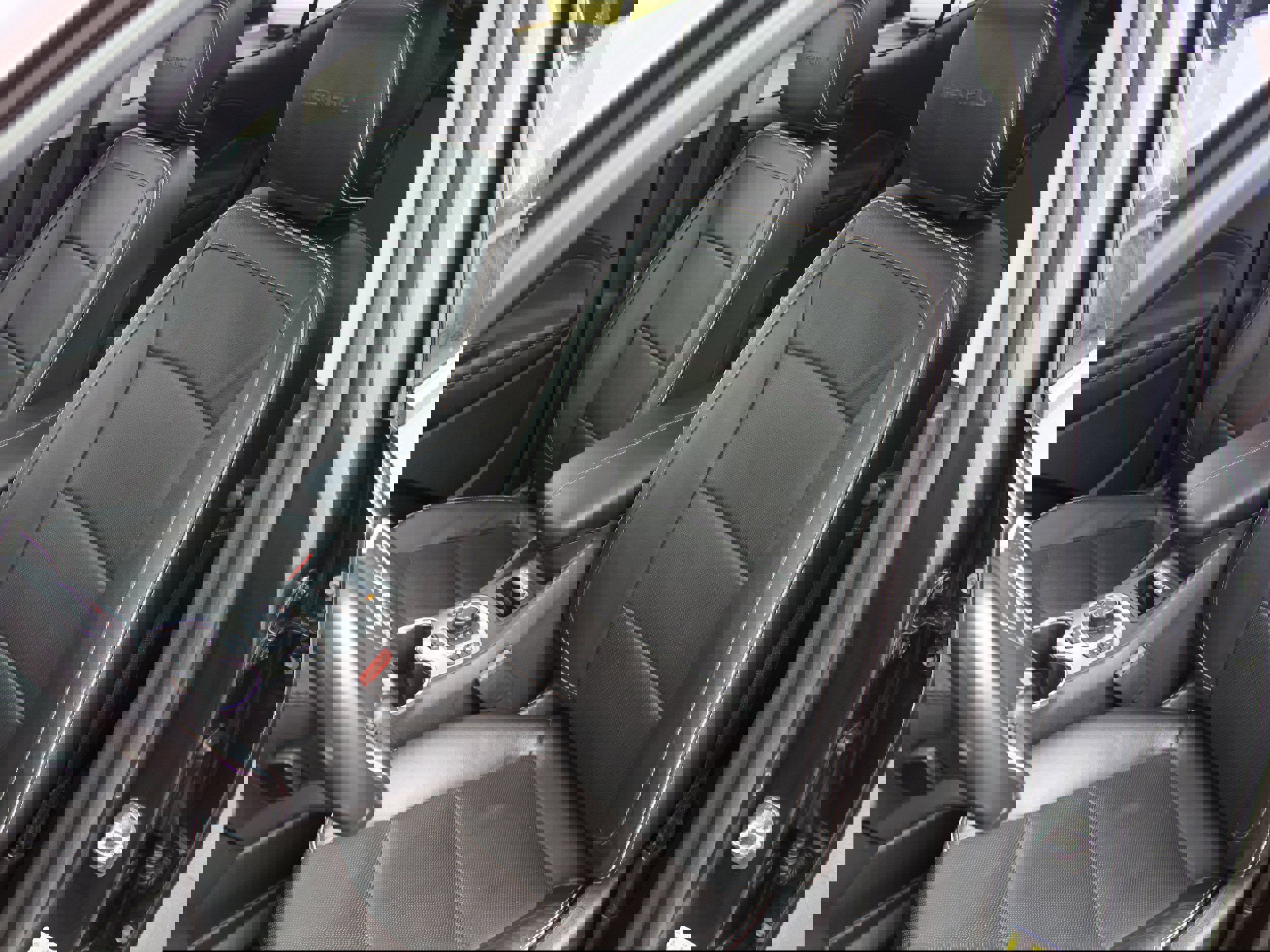 Used 2018 GMC Terrain Denali w/ Advanced Safety Package image 13