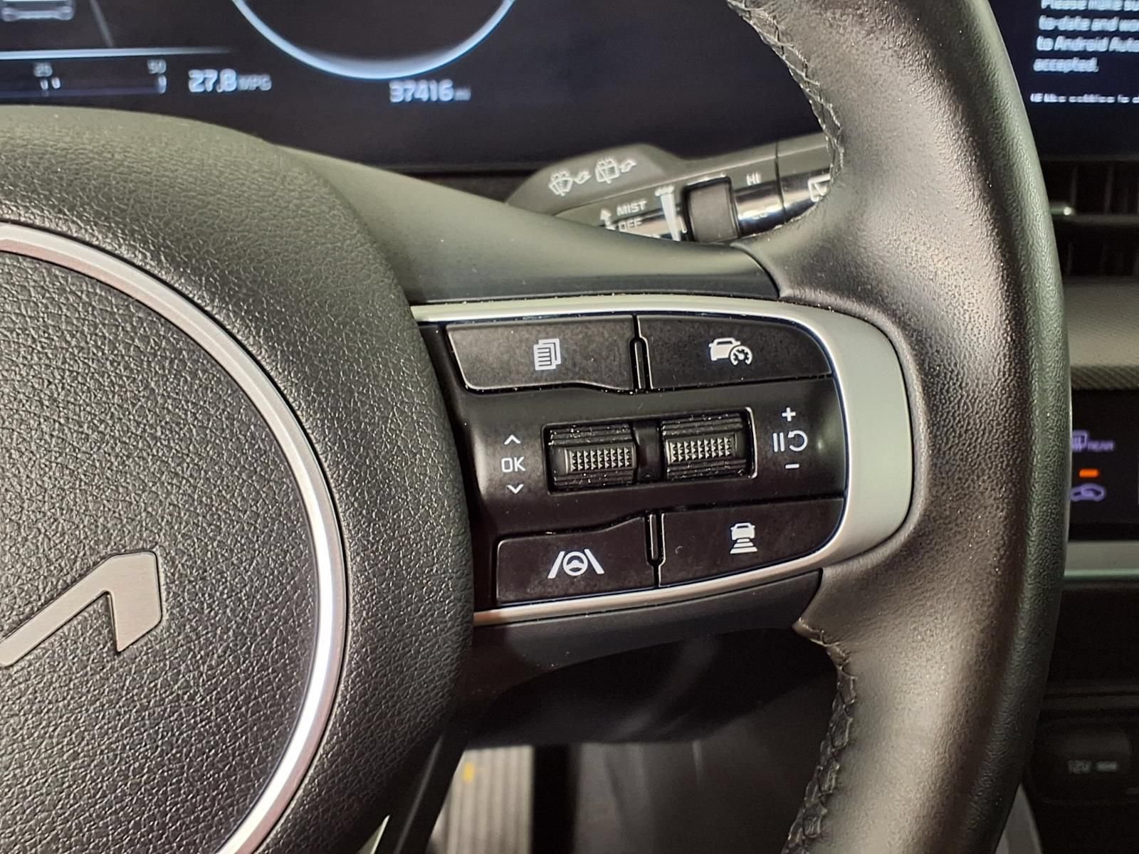 Used 2023 Kia Sportage SX FWD image 30