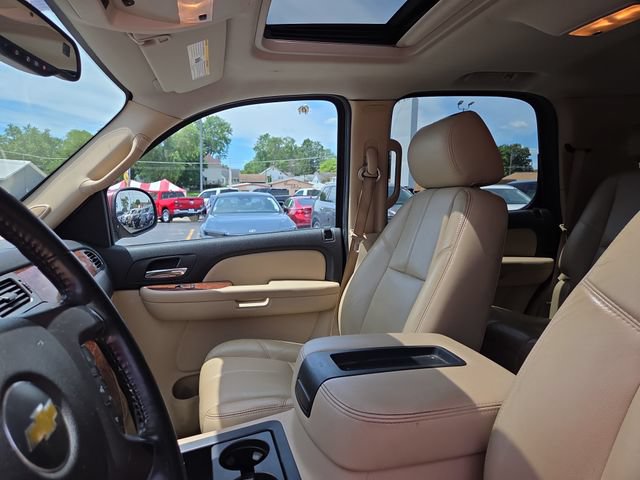 Used 2007 Chevrolet Tahoe LT w/ LT Preferred Equipment Group AWD/4WD image 32