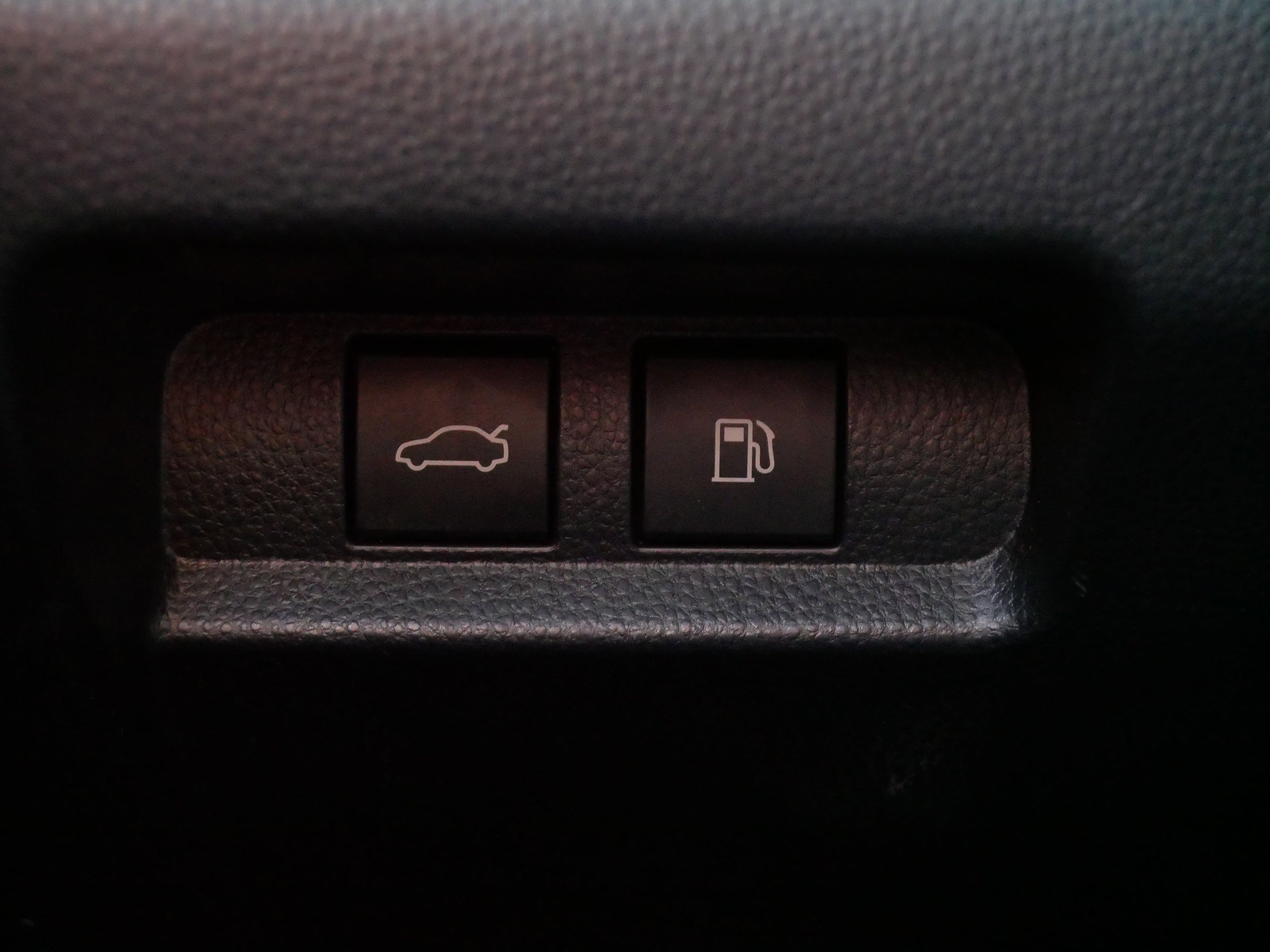 Certified 2024 Toyota Crown XLE image 27