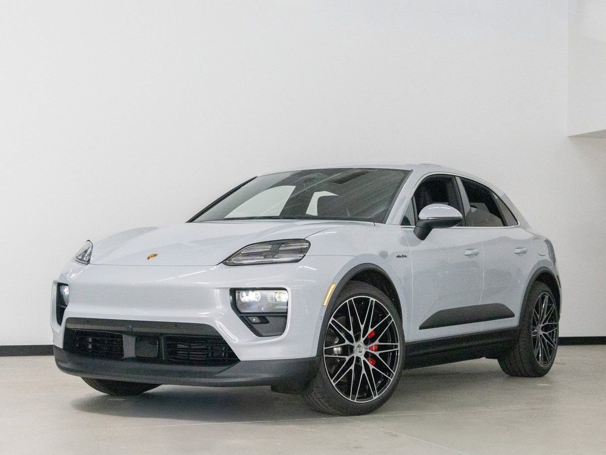 New 2025 Porsche Macan 4S Electric image 1