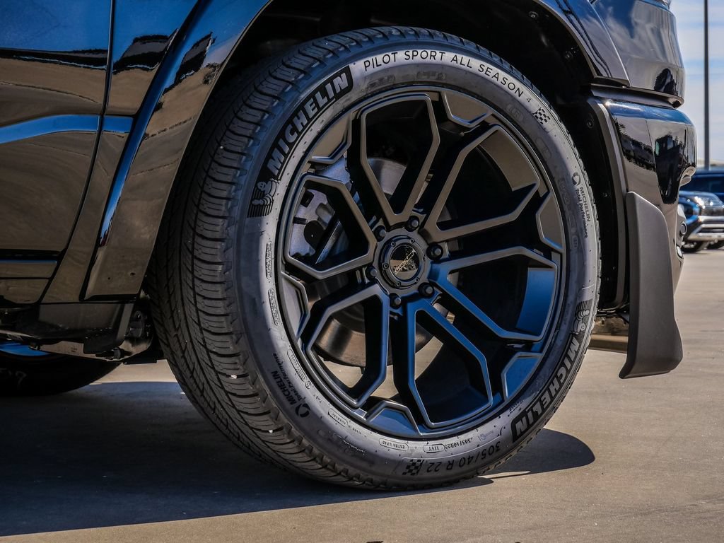 New 2026 RAM 1500 Big Horn AWD/4WD image 9