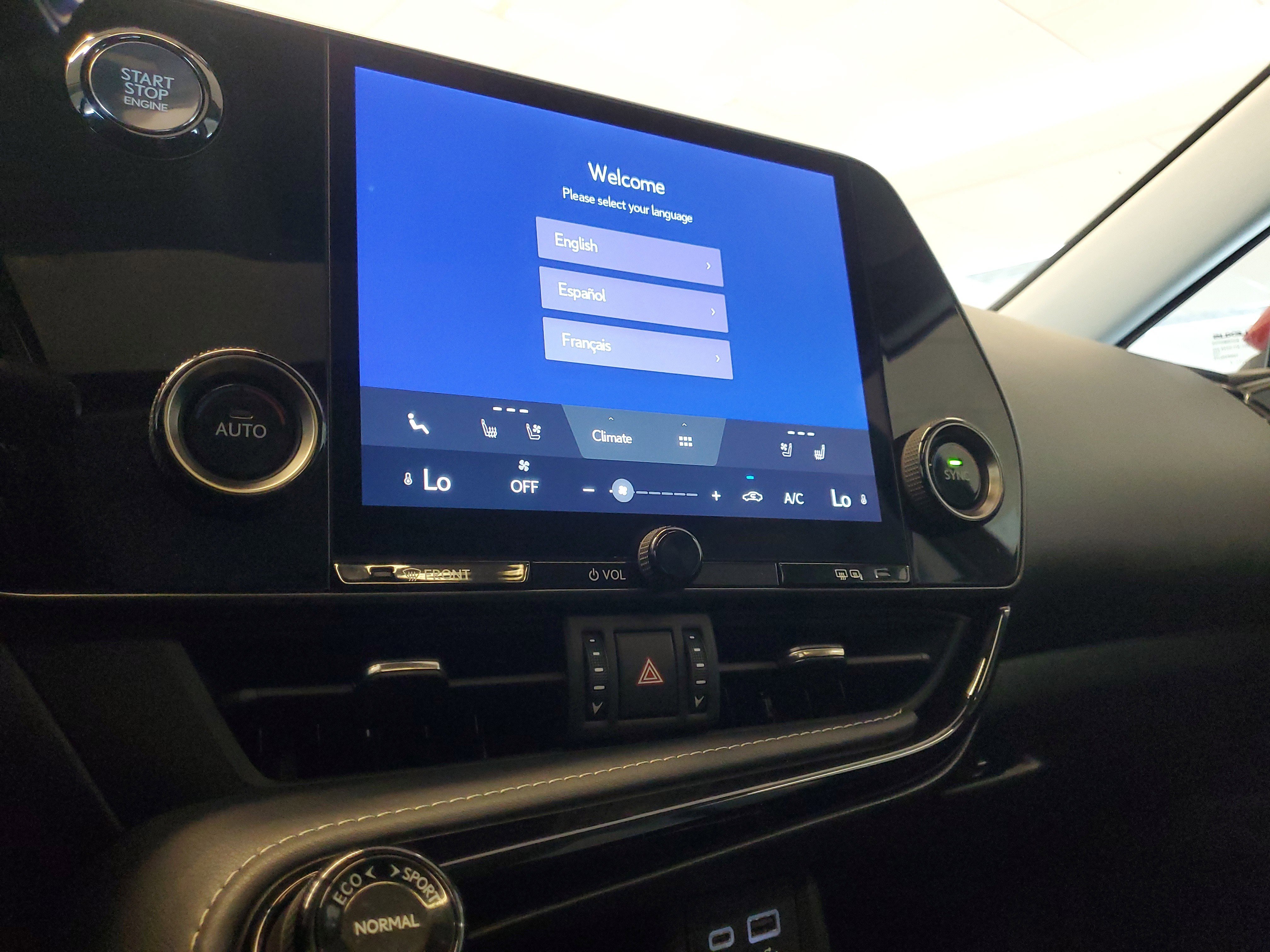 Used 2024 Lexus NX 250 FWD image 29