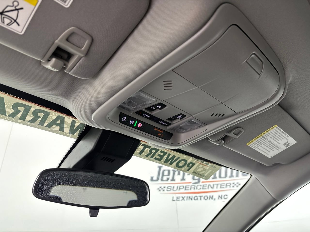 Used 2022 Chevrolet Equinox LT FWD image 23