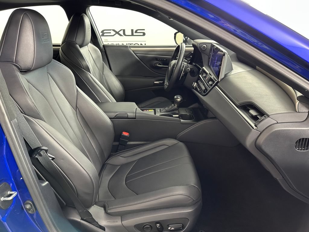Used 2023 Lexus ES 350 F Sport w/ Accessory Package (Z1) FWD image 22