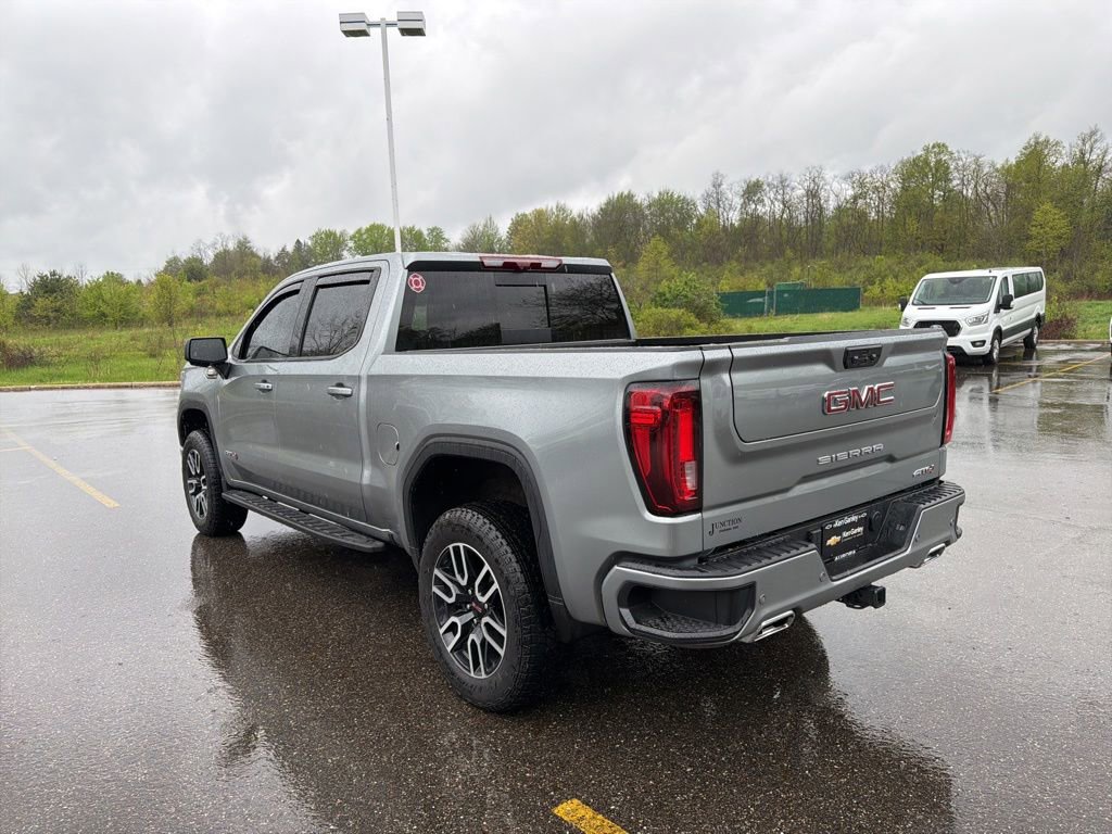 Used 2025 GMC Sierra 1500 AT4 w/ AT4 Premium Package AWD/4WD image 7