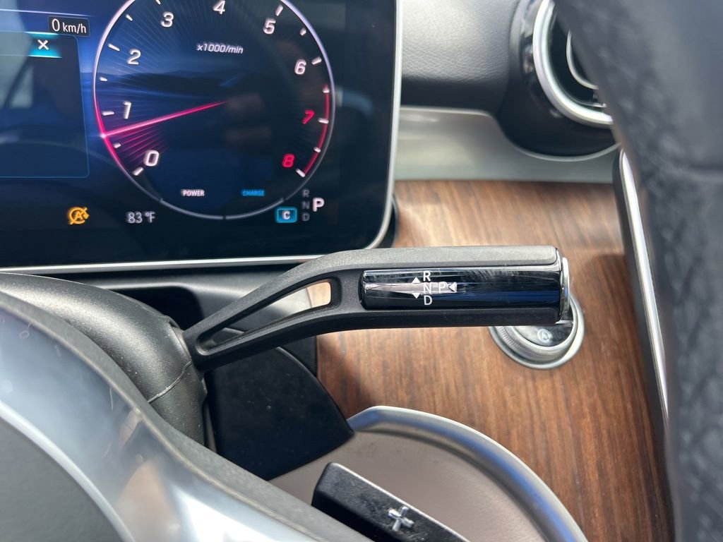 Used 2025 Mercedes-Benz C 300 Sedan image 15